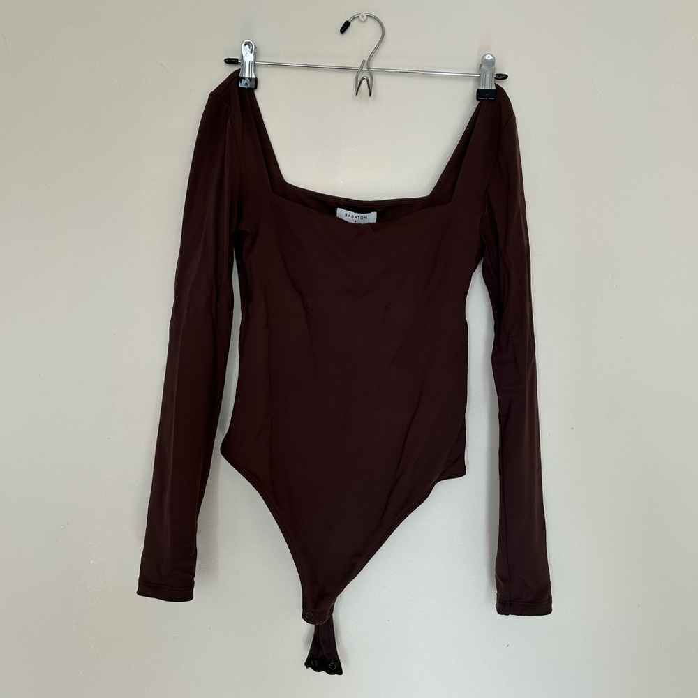 Aritzia Contour Squareneck Longsleeve Bodysuit